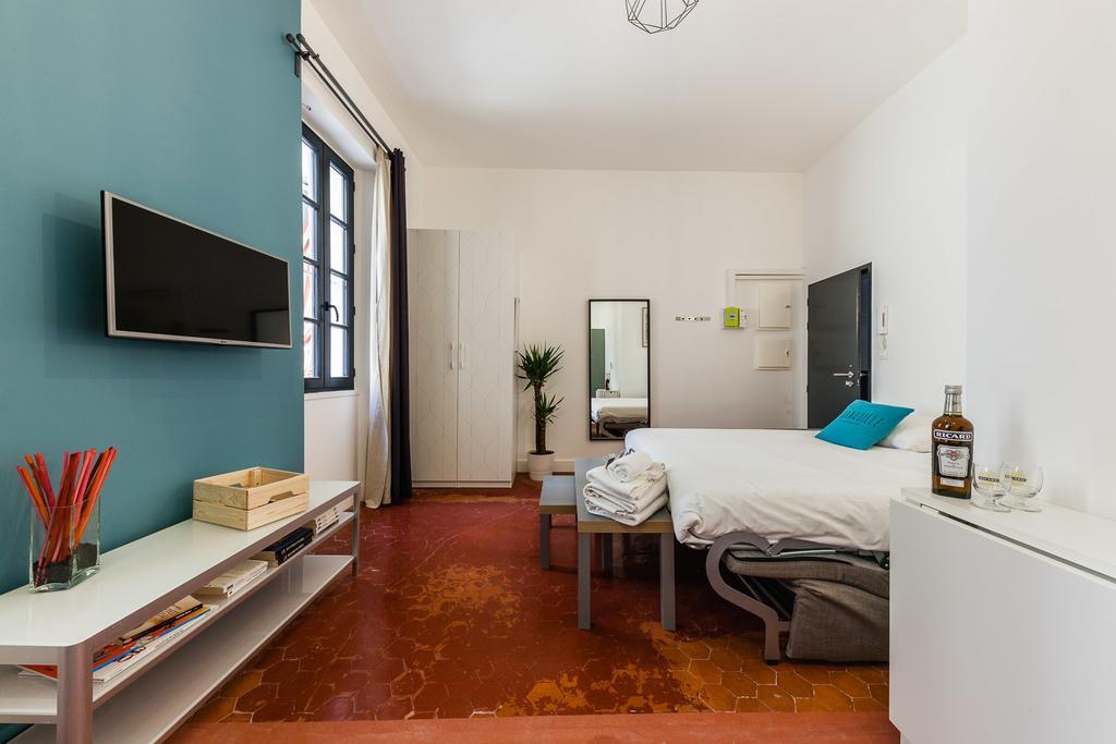 Chez Nous - 7 Appartements Sur Le Vieux Port Marseille Bagian luar foto