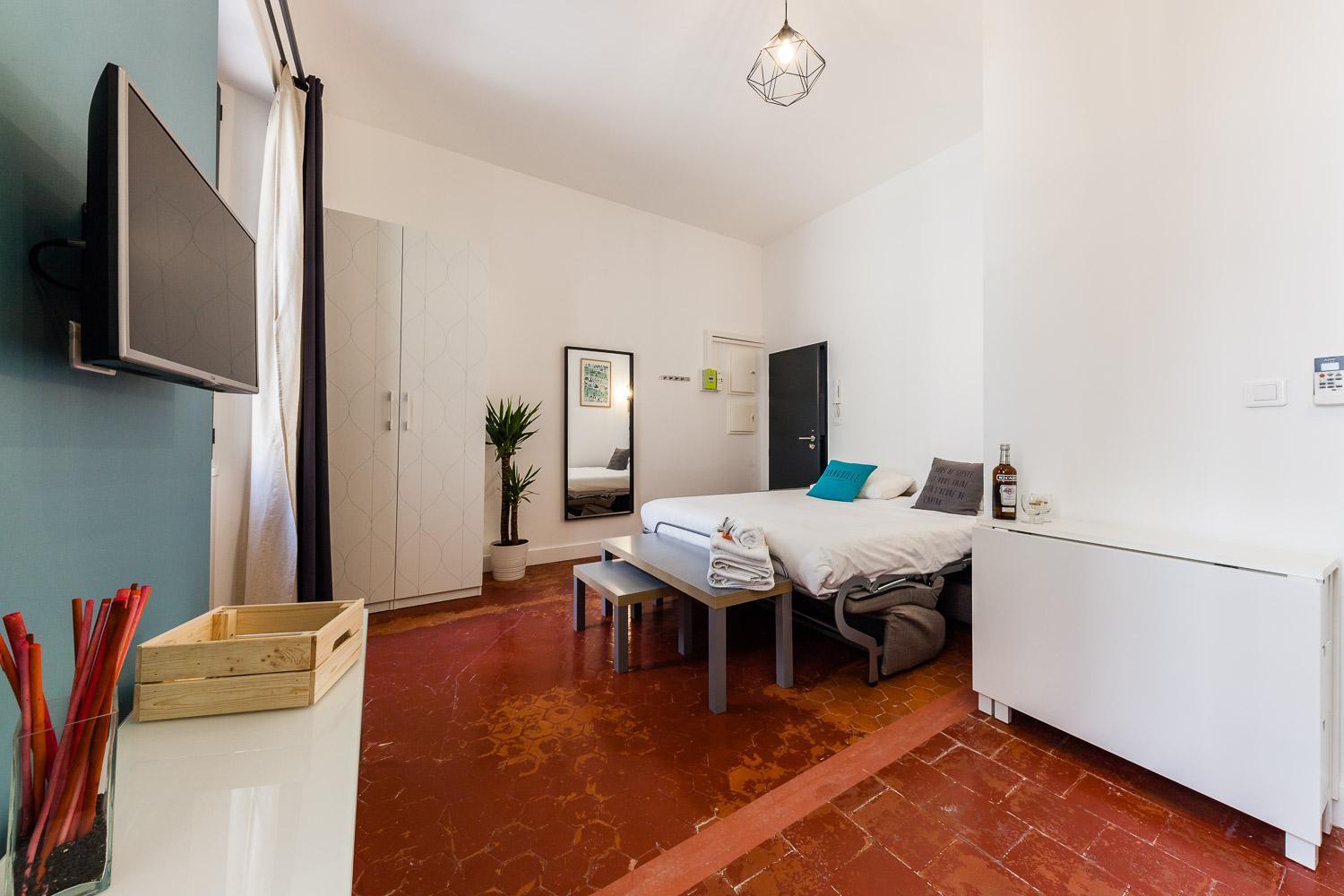 Chez Nous - 7 Appartements Sur Le Vieux Port Marseille Bagian luar foto