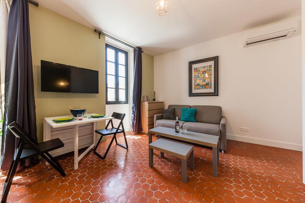 Chez Nous - 7 Appartements Sur Le Vieux Port Marseille Bagian luar foto