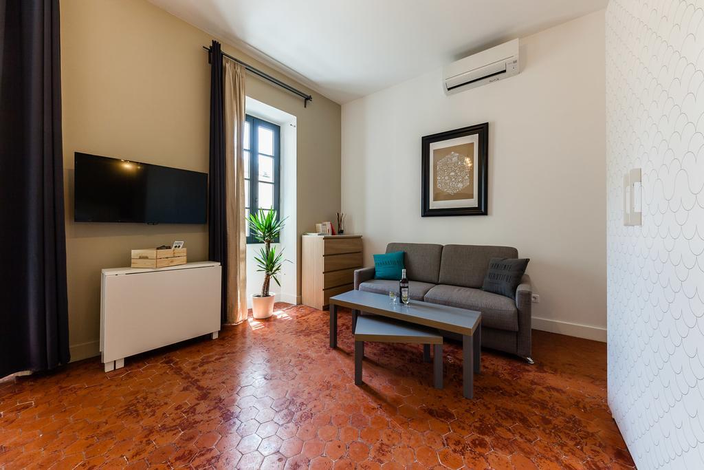 Chez Nous - 7 Appartements Sur Le Vieux Port Marseille Bagian luar foto