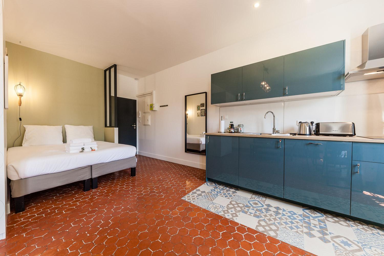 Chez Nous - 7 Appartements Sur Le Vieux Port Marseille Bagian luar foto