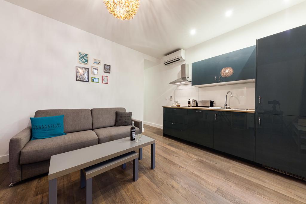 Chez Nous - 7 Appartements Sur Le Vieux Port Marseille Bagian luar foto