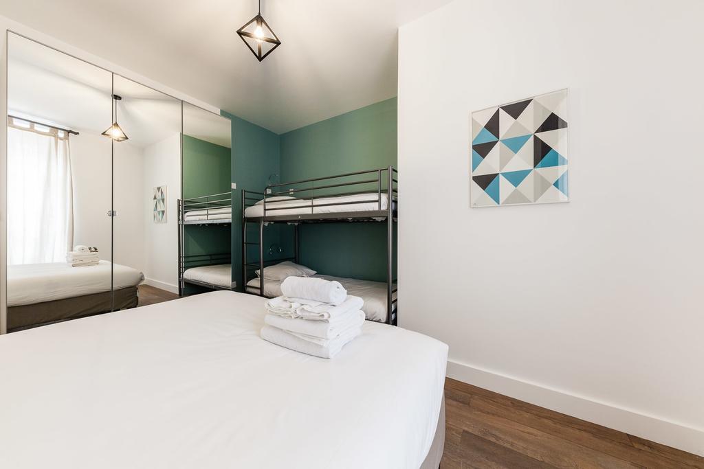 Chez Nous - 7 Appartements Sur Le Vieux Port Marseille Bagian luar foto