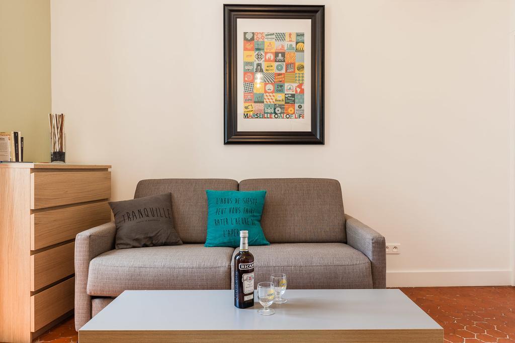 Chez Nous - 7 Appartements Sur Le Vieux Port Marseille Bagian luar foto