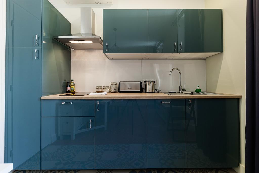 Chez Nous - 7 Appartements Sur Le Vieux Port Marseille Bagian luar foto